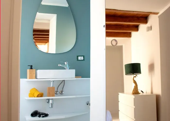 Apartment Urban Chic